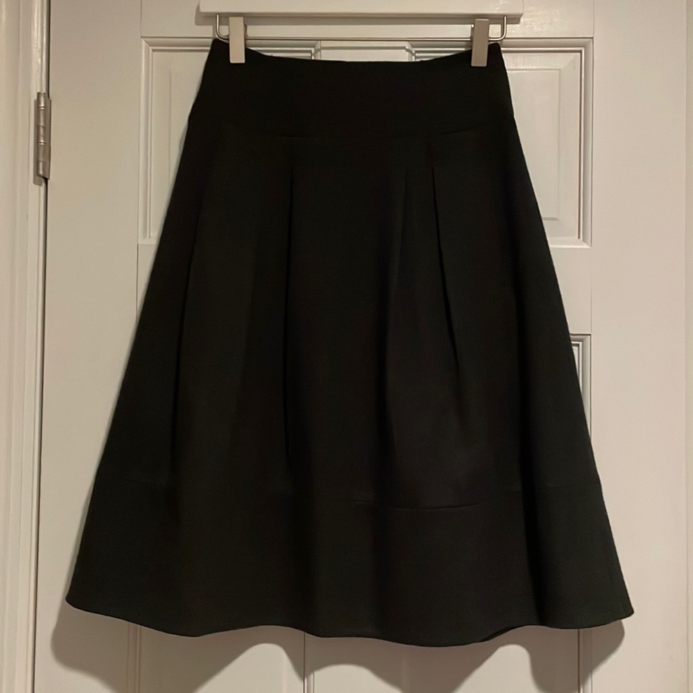 VINCE Wool / Angola Pleated Midi Flare Skirt